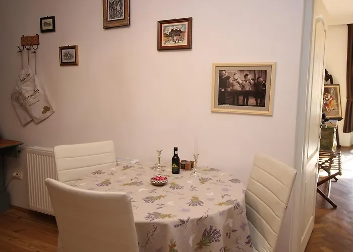 Versus Art * Brašov